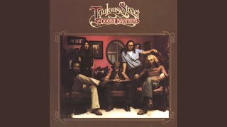 The Doobie Brothers - Listen to the Music