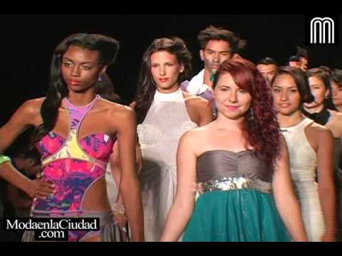 Colombiamoda 2012 | Desfile Fundación Universitaria del Área Andina (Parte 2 de 2)