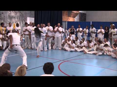 roda domingo batizado mestre torneiro ,capoeira senzala sèvre 2013