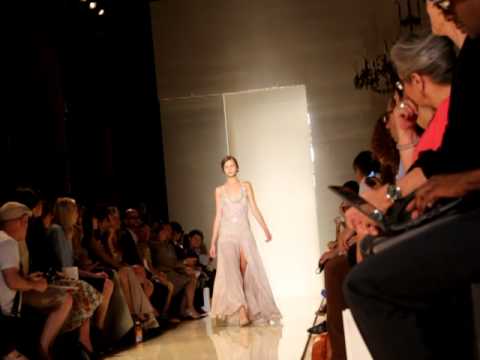 Valentin Yudashkin Spring-Summer 2012 full fashion show. Paris fashion week