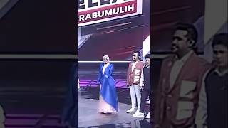 Download lagu CENGKOK VIRAL DELLA DA 7 - SELFI YAMMA vs LESTI KEJORA #selfiyamma #lestikejora #da7 #viral mp3