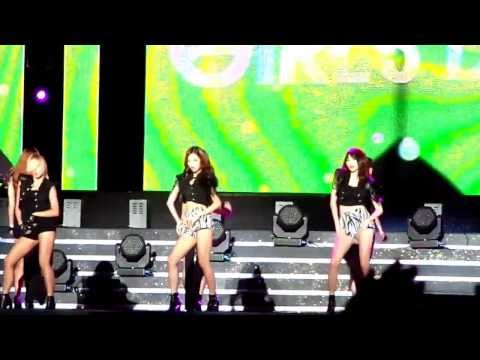 Female President- Girl's Day(걸스데이) Live @ 2013 Sky Festival