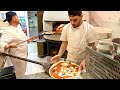 La grande Pizza Napoletana della 