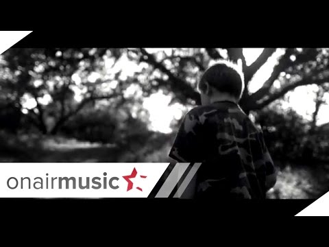 Ertan Shakiri - Mos e humbni shpresën ( Official HD Video )