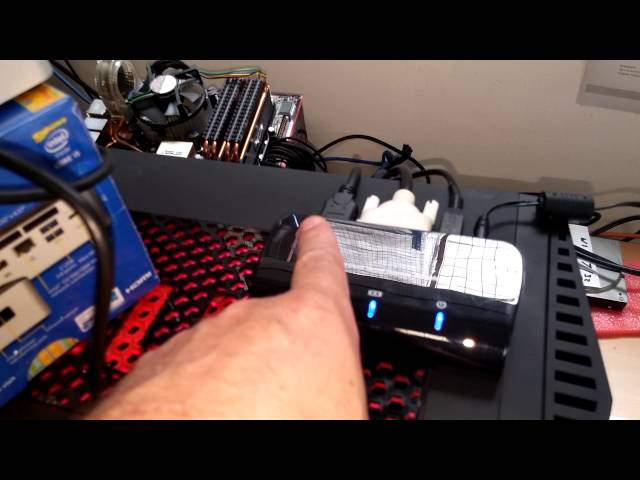 Vidéo teaser pour Intel NUC paired with Club3D USB Graphics and Y-Cable Docking Station