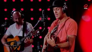 Maarten &amp; Dorothee: Milow - Summer Days (Live bij Q)