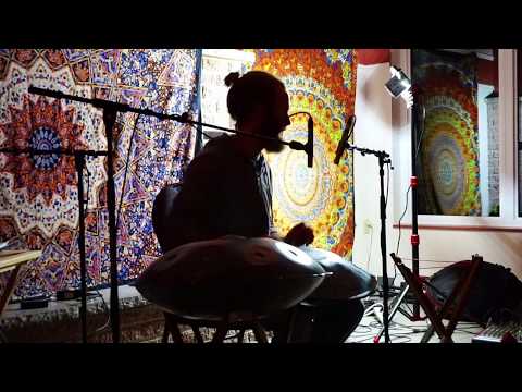 Pierre-Olivier Bolduc - Vastitude Printanière (Live at Paniaque 2017 (Magog, QC))