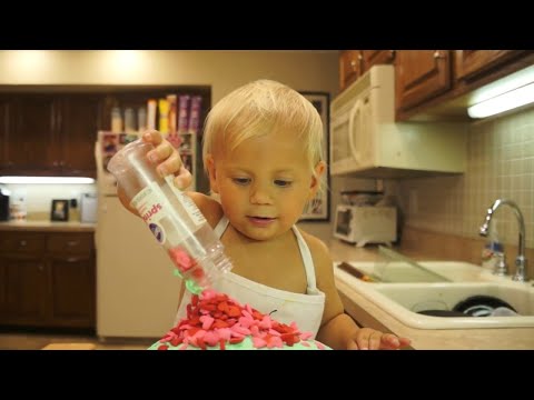 This Two Year Old Teaches Us How to Bake a Cake Like a Pro