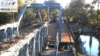preview picture of video '2009. október 4. egy percben - Halászi Mosoni Duna-ág híd építési munkálatai'