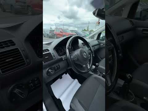 фото volkswagen touran i рестайлинг 0