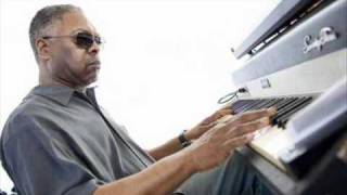 Booker T. Jones - "Get Behind the Mule"