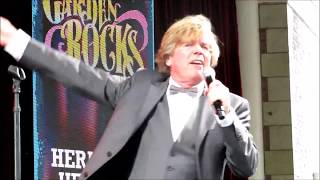Herman&#39;s Hermits - &quot;I&#39;m Henry the Eighth I Am&quot; @Epcot May 21, 2017