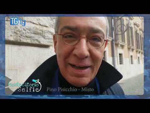 Montecitorio Selfie: Oggi siamo tutti francesi