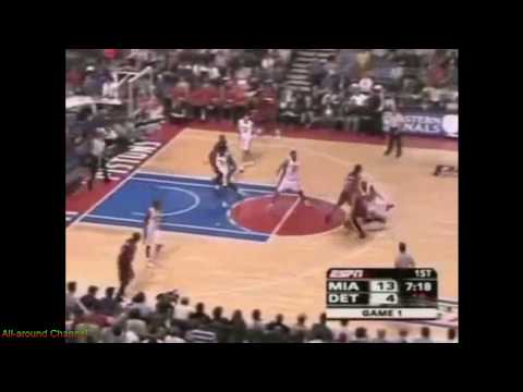 Jason Williams 10 Pts 3 Ast @ Detroit Pistons, Gm1 2006 Playoffs
