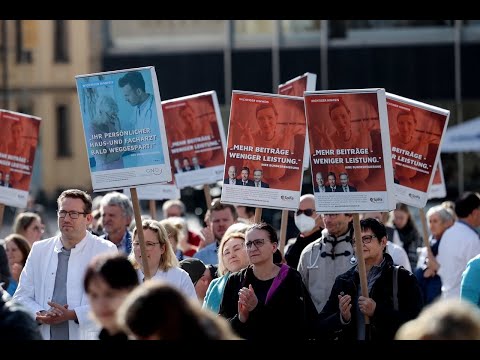 FULDA: Ärzte gehen auf die Straße: "Mehr Respekt und bessere Rahmenbedingungen"