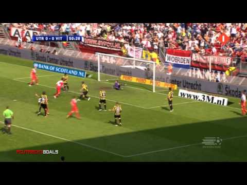 45. Nana Asare (1-0) FC Utrecht - Vitesse (2010/2011)