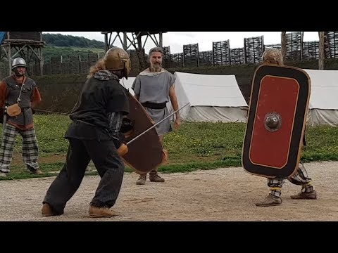 Roman Legionnary VS Gallic Swordman - Alesia - HEMA performance