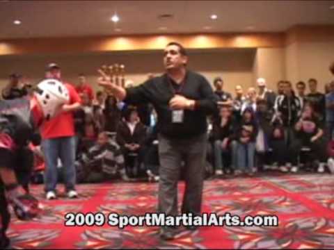 Robbie Lavoie v Chance Turner - Men's team sparring - 2009 Amerikick Internationals