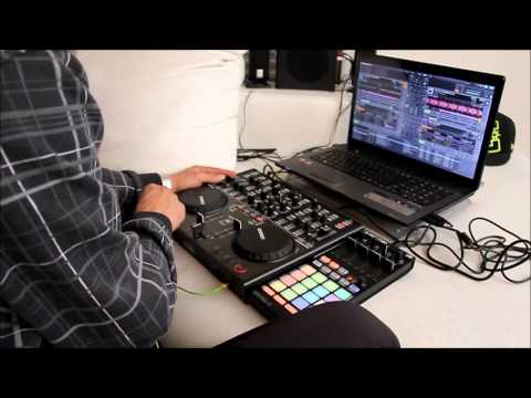 Live - remix deck set on Traktor Pro 2 with Kontrol F1