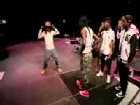 Lil Wayne and Lil Chuckee Dance Off___ (Young Money Entertainment).3gp