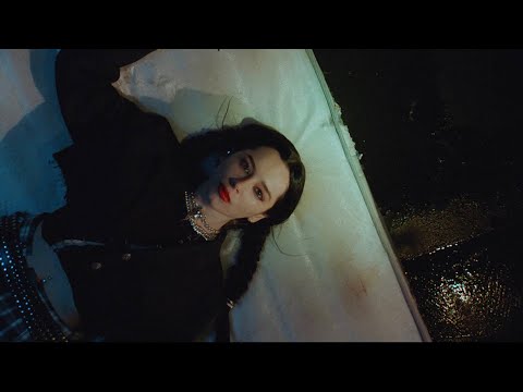 Raven Numan video