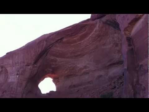 Looking Glass Rock Giant Rope Swing