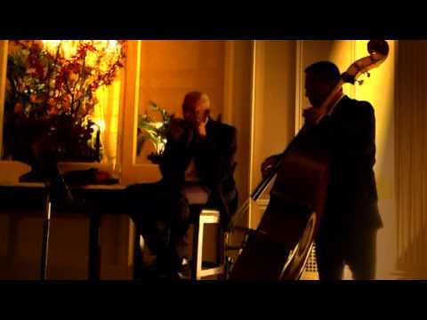 Emmanuel del Casal and Jay Mabin, Moon River, 8-11-2012.mpg