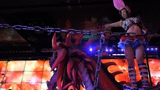 Amazing Robot Restaurant in Shinjuku Tokyo Part 1 ロボットレストラン