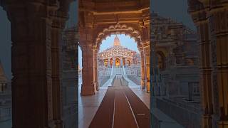 Download lagu Yevad sundar kadhich pahil nahi 🚩 mp3