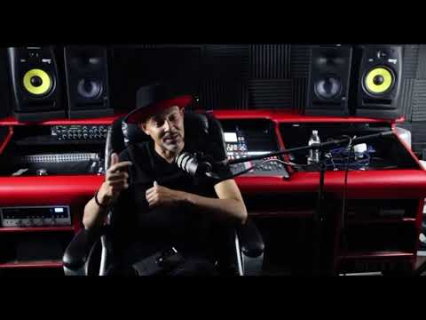 TROY D Explain How 2 Pac Got His Chain Snatch in club Strawberry’s