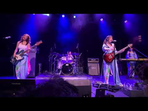 QWER ‘My Name is Malguem’ Rockation live in Brooklyn New York 큐더블유이알 251031 4K