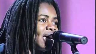 Tracy Chapman ft Luciano Pavarotti -Baby Can I Hold You Tonight (Legendado PT-BR by Malk)