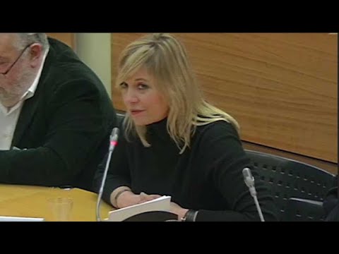 Flavie Flament : "Rendre justice en désignant publiquement mon violeur"