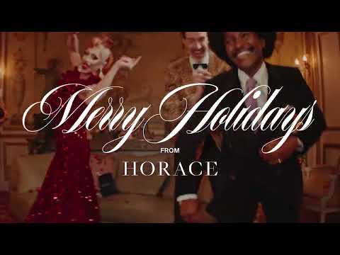 A Horace Holidays Family Dinner