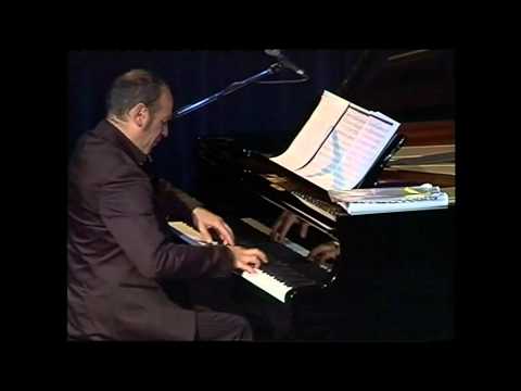 Mario Rosini al Blue Note di Milano - piano solo - 09 ott. 2007.mpg