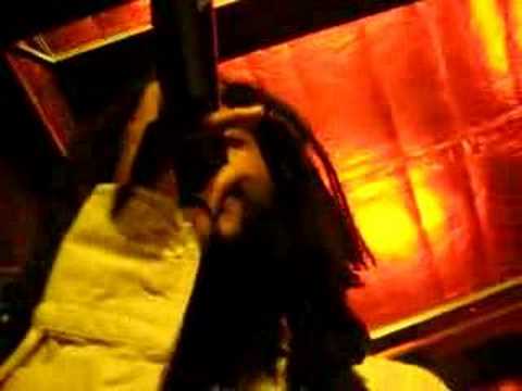 UN AMOR_VOODOO SOULJAHS