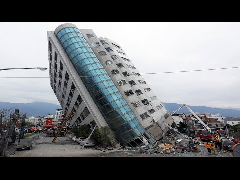 Самые мощные землетрясения снятые на камеру | Цунами в Японии, землетрясение в Мексике и другие