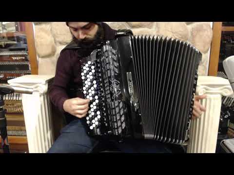 4953 - Black Bugari Armando Artist Cassotto Chromatic Accordion C LMMH 87 120 $3999