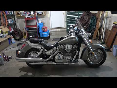 07 08 21 2007 Honda VTX 1300R