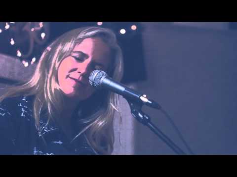 Message to the Moon - Karen Fowlie     Victoria House Concert B
