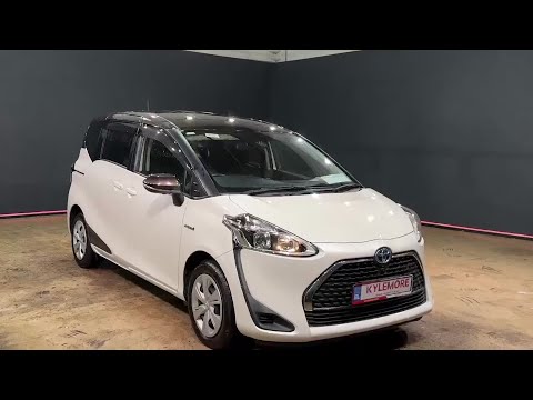 Toyota Sienta 1.5 HYBRID - G PACKAGE - CRUISE CONT - Image 2