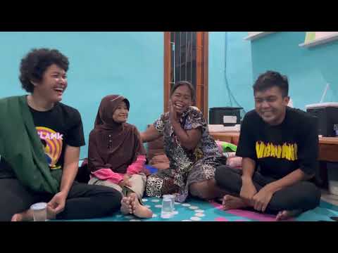 Mak Damis Queen Of Youtube | Tawa Tanpa Henti | Bingung Gmn Caranya Balas Budi?