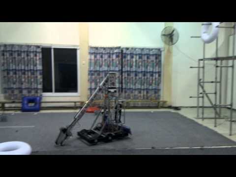 MisCar 1574 - FRC 2011 Autonomous - TWO UBER TUBES!