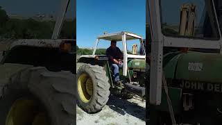 купить трактор колесный JOHN DEERE 2250 farm tractor with power steering изображение 4 трактор колесный JOHN DEERE 2250 farm tractor with power steering изображение 4