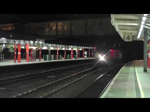 86622/86604 with 90043 DIT 4m11 Coatbridge - Crewe liner 29th August 2013