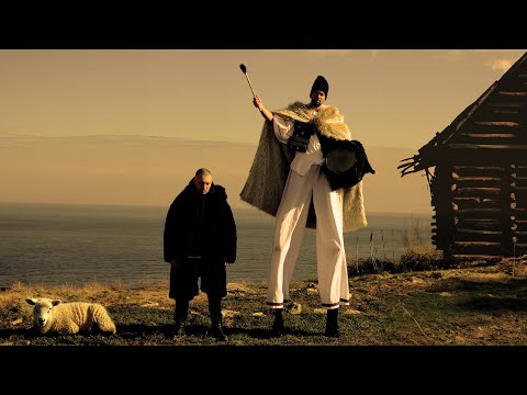 Video thumbnail for La înălțime