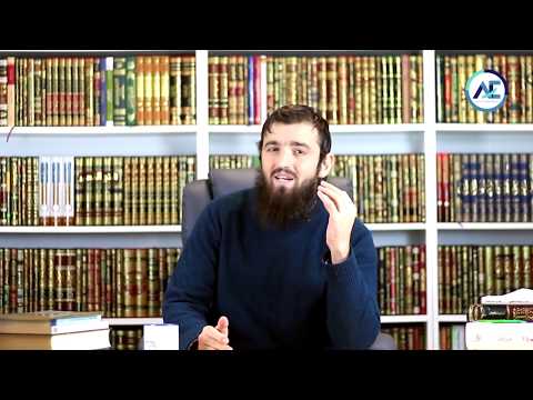 A lejohet vendosja e ajeteve të kur'anit apo emrit "Allah" nëpër mure ? | Ardian Elezi