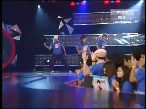 Lagu ~ Dance Little Sister (Terence Tren D'Arby) ~ Konsert AF9 Minggu 5 - Erul AF9