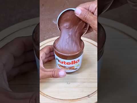 #nutella #chocolate #food #notalking #satisfying #asmreating #mukbang #yummy #dessert #eatingsounds