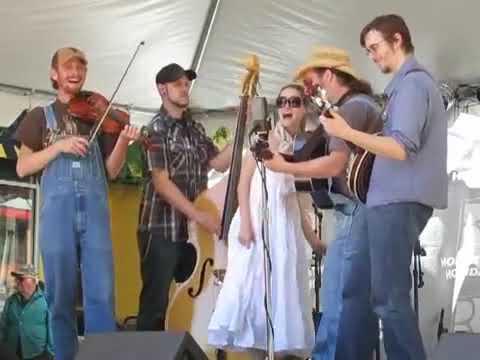 The Hillbilly Gypsies - Cotton-Eye Joe (Traditional)